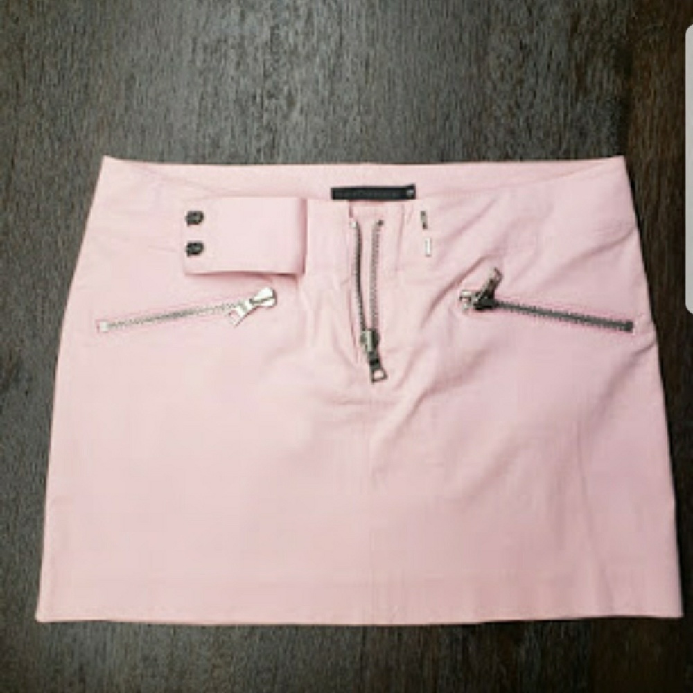 Women's Guess skirt size 0